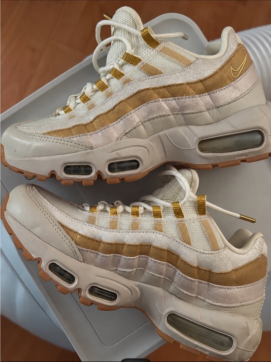 Nike Shoes - Nike Air Max 95 Desert Sand Metallic Gold Sneakers Women’s 8.5